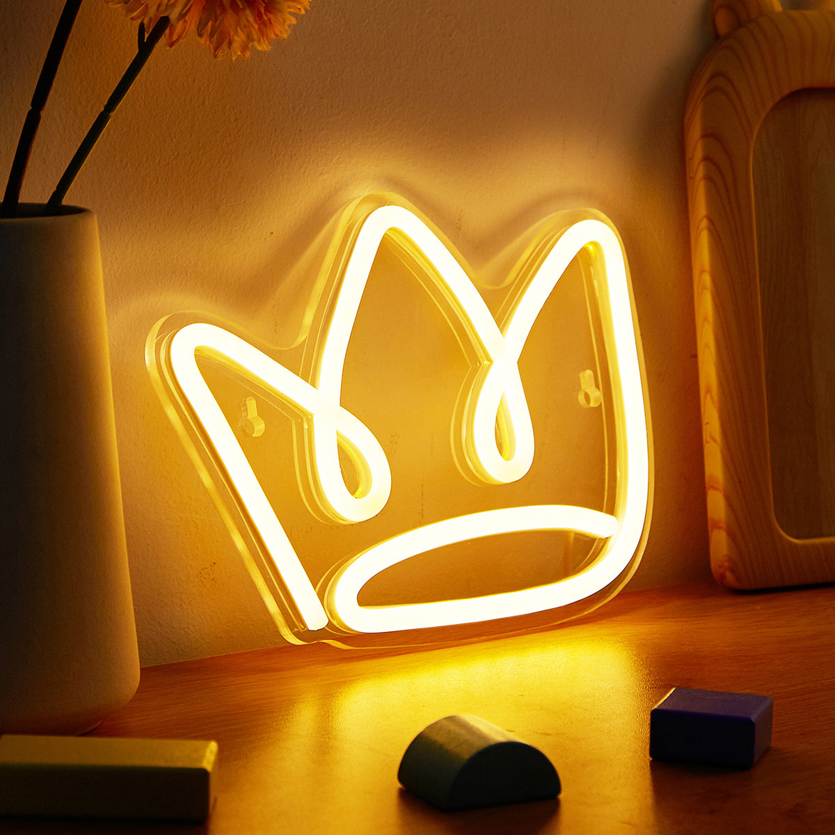 Crown LED Neon Sign Cute Neon Lights, USB Powered Neon Lamp, 3D Wall Art Signs for Bedroom Living Room Decor Night Light Holiday Gift for Children Kids Girls - aida3dworks